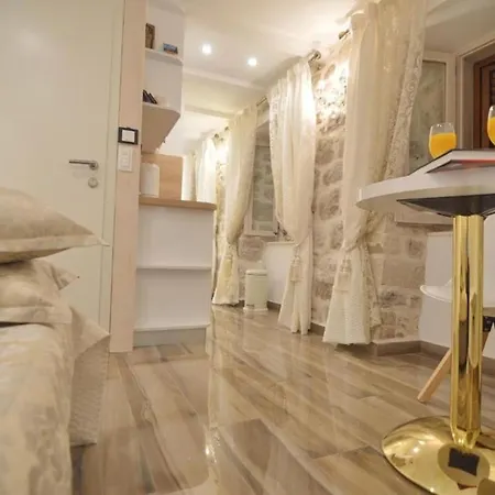 Διαμέρισμα Apartment Maro - Old Town